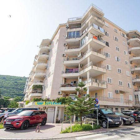 Apartment Dejan Budva Bagian luar foto